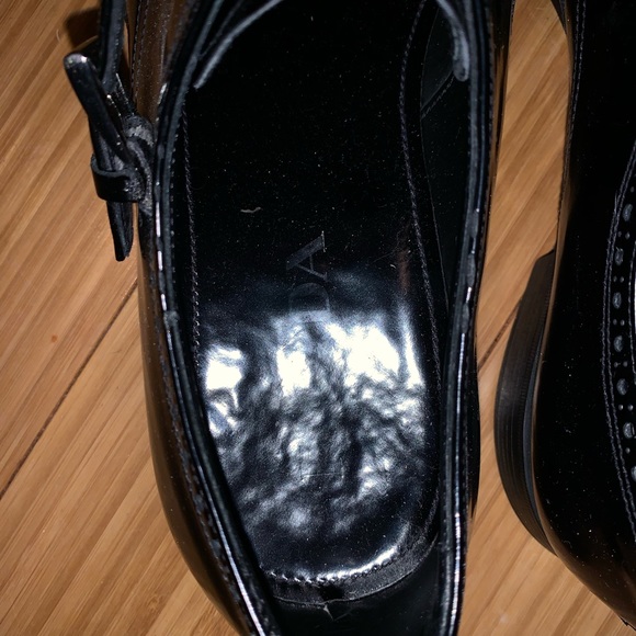 Prada Shoes - Picture 3 of 5